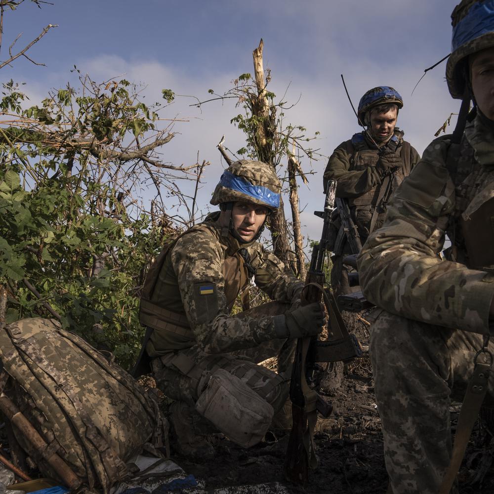 furcht vor dem kriegsdienst : die stadt, durch die ukrainische verweigerer flüchten