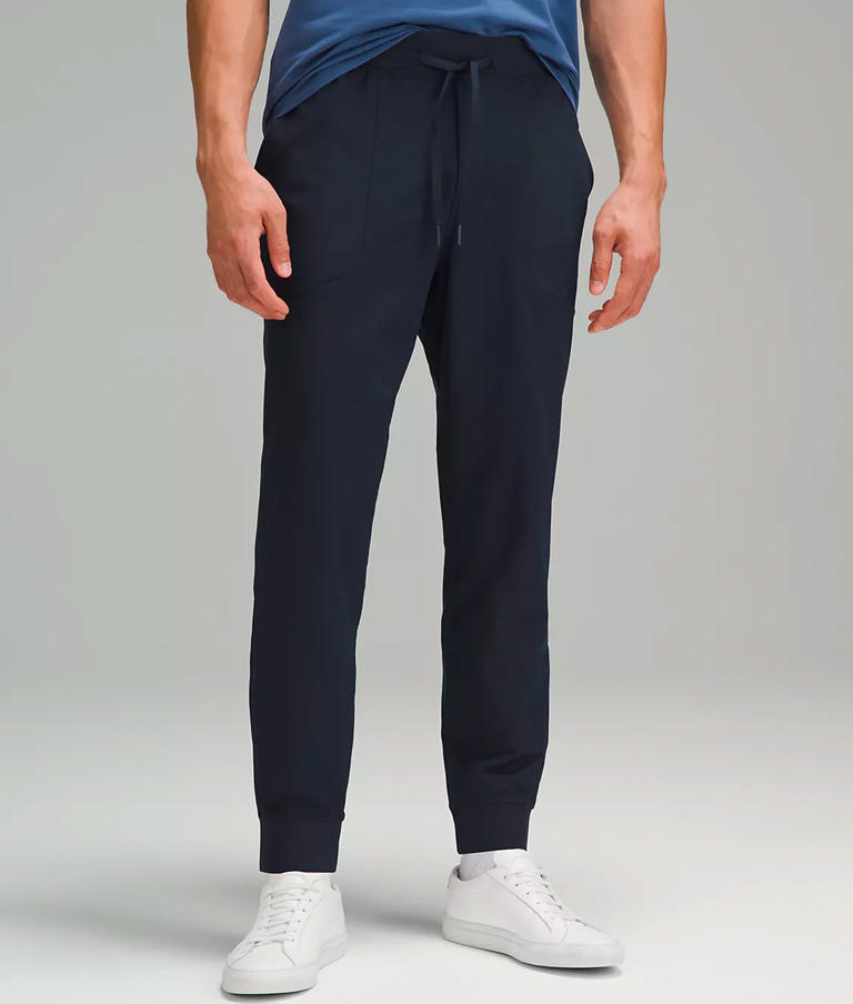 The 13 Best Workout Pants for Men, According to the Guys in Our Lives