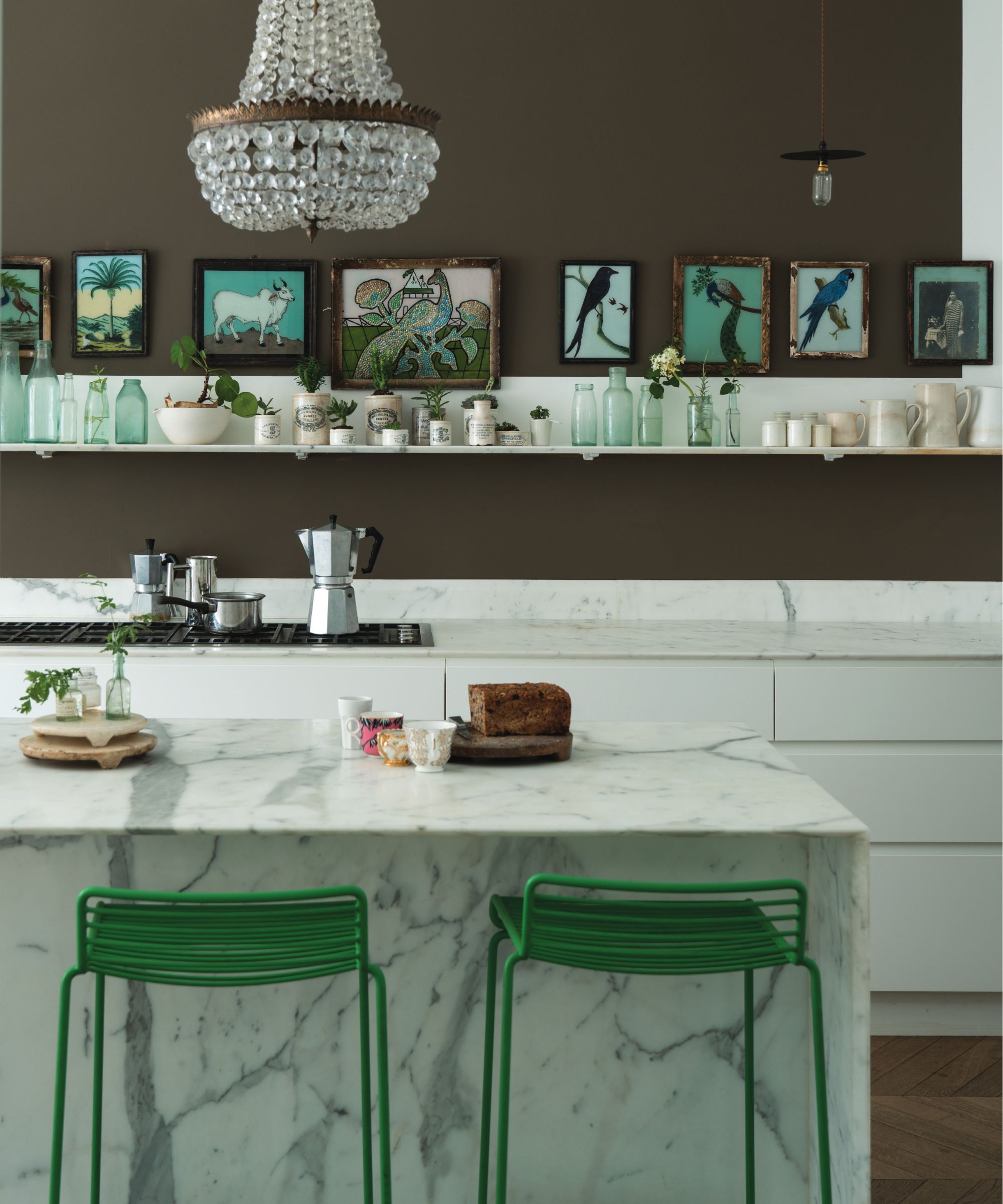 These Are The 5 Kitchen Island Trends To Follow In 2024 According To   AA1mSPcv.img