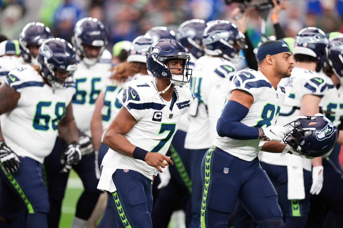 geno 'dipped'; seahawks evaluation: qb starter in 2024?