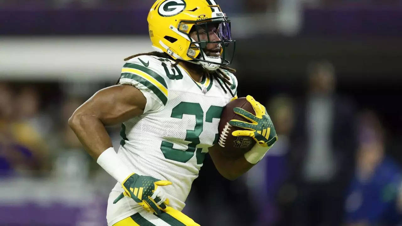 Aaron Jones Resurges As Green Bay Packers Secure Playoff Spot