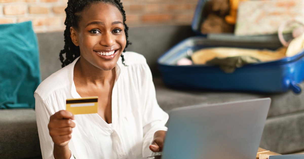 <p> This one is easy and straightforward. </p> <p> Apply for a travel credit card with travel credit benefit, then use that travel credit to pay for your baggage fees. </p> <p>The <a href="https://financebuzz.com/top-travel-credit-cards?utm_source=msn&utm_medium=feed&synd_slide=2&synd_postid=15524&synd_backlink_title=best+travel+credit+cards&synd_backlink_position=3&synd_slug=top-travel-credit-cards">best travel credit cards</a> could also help you earn travel rewards to reduce the cost of flights and hotel stays. </p> <p>  <p class=""><a href="https://financebuzz.com/extra-newsletter-signup-testimonials-synd?utm_source=msn&utm_medium=feed&synd_slide=2&synd_postid=15524&synd_backlink_title=Get+expert+advice+on+making+more+money+-+sent+straight+to+your+inbox.&synd_backlink_position=4&synd_slug=extra-newsletter-signup-testimonials-synd">Get expert advice on making more money - sent straight to your inbox.</a></p>  </p>
