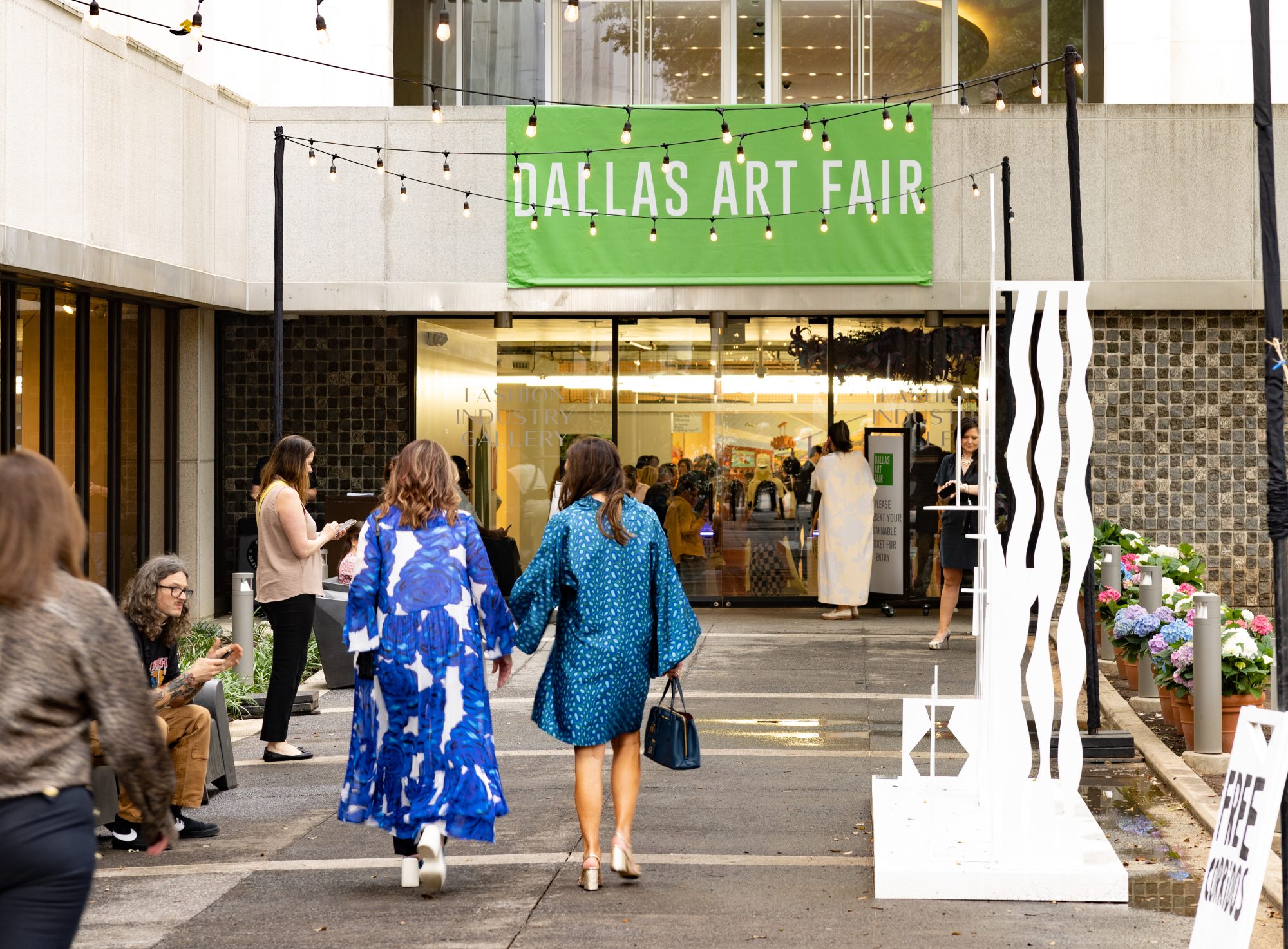 Dallas Art Fair Names 2024 Exhibitors   AA1mSyNs.img