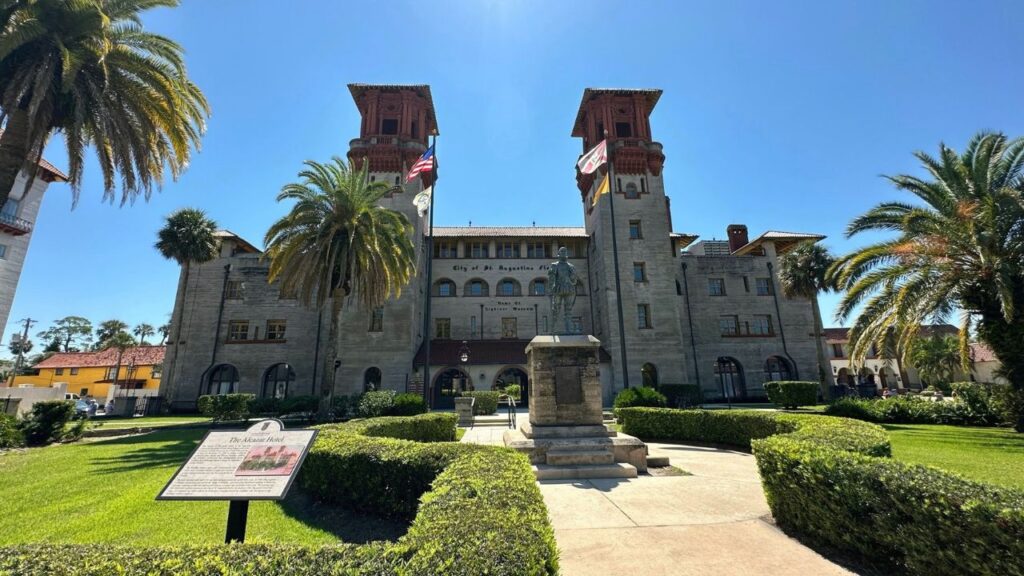 <p>The Lightner Museum is a true cultural gem housed in the former Alcazar Hotel built in 1888 by Henry Flagler. This architectural marvel is an exquisite example of the Spanish Renaissance Revival style. </p><p>The museum's collection is as diverse as it is unique, featuring everything from fine and decorative 19th-century art to curious artifacts of the era, such as cut glass, Victorian art glass, and the intriguing music room with rare mechanical musical instruments. You can wander through the museum's spacious halls, exploring rooms filled with Tiffany glass, delicate porcelain, and intricate stained glass works.</p>