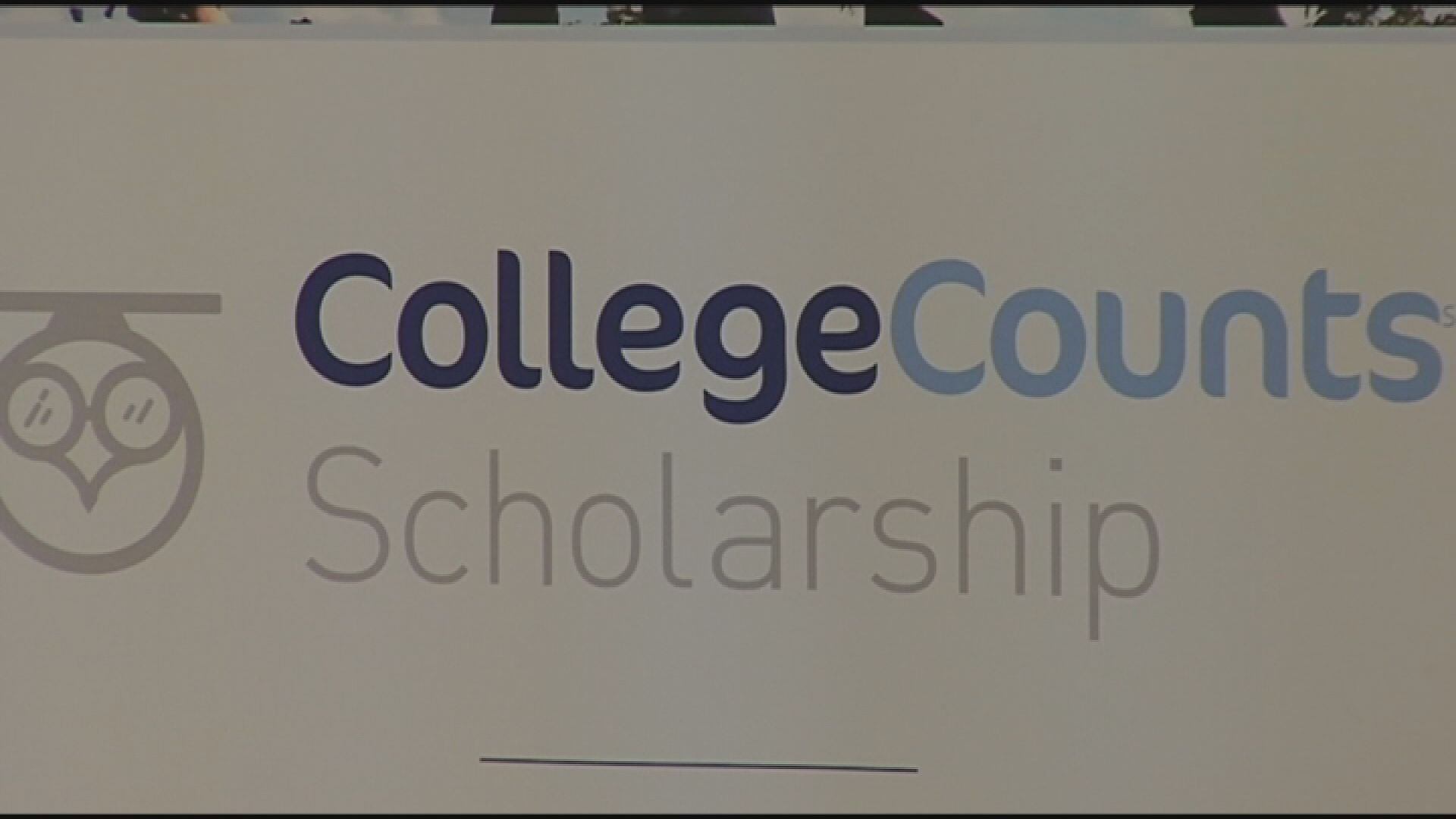 CollegeCounts Accepting Applications For 2024 Scholarships   AA1mT44P.img