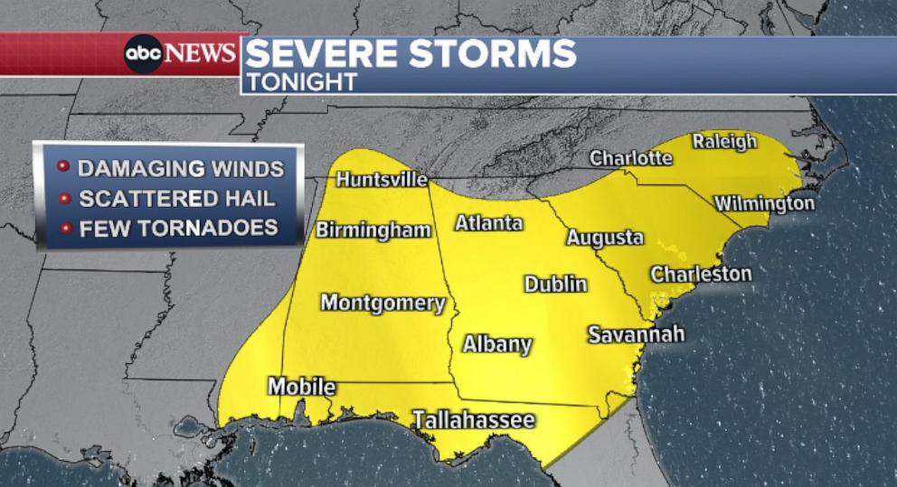 Over 2,000 flights canceled across US as major winter storms move in