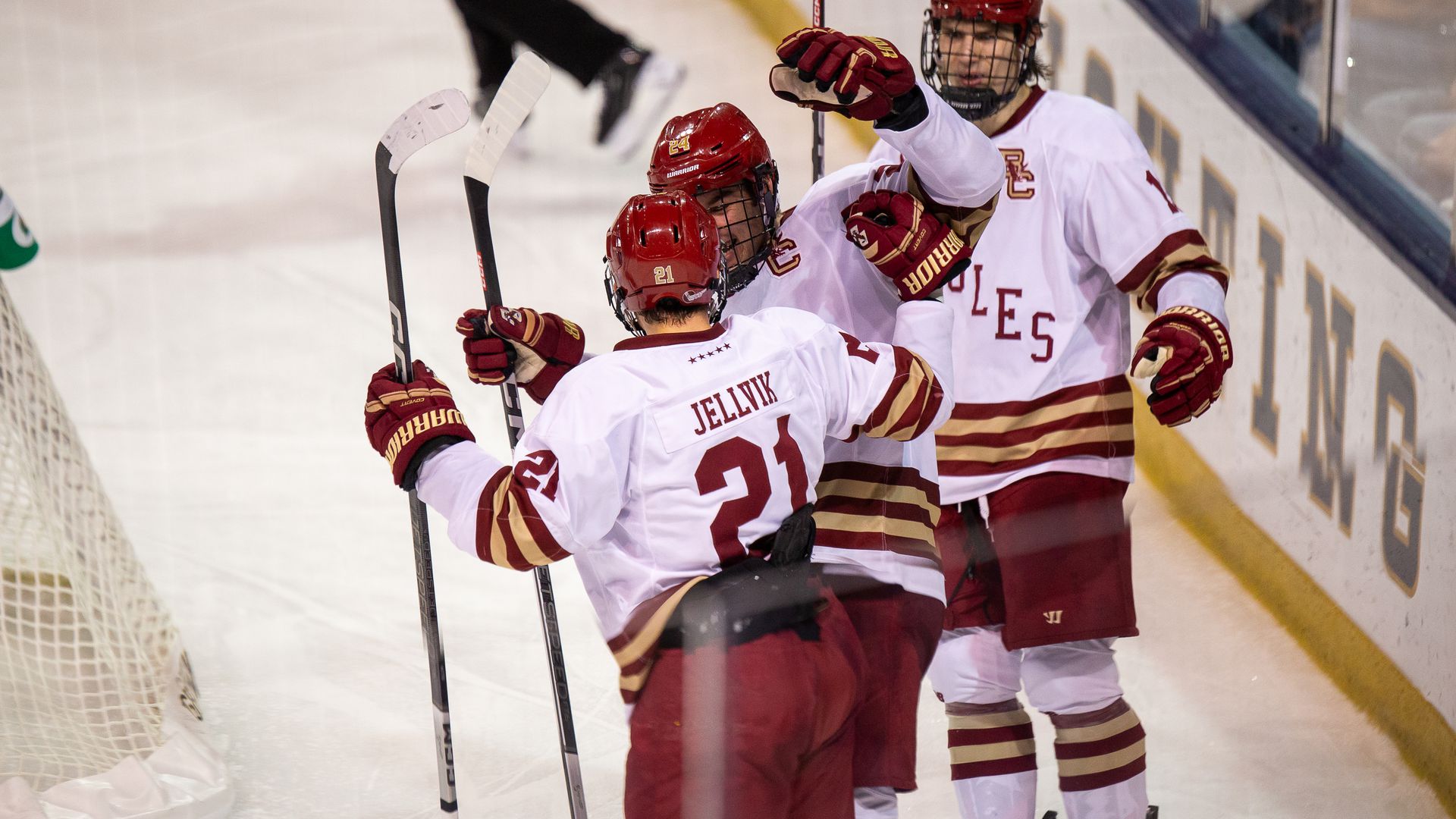 Boston College Men’s Hockey Defeats Providence 7-1