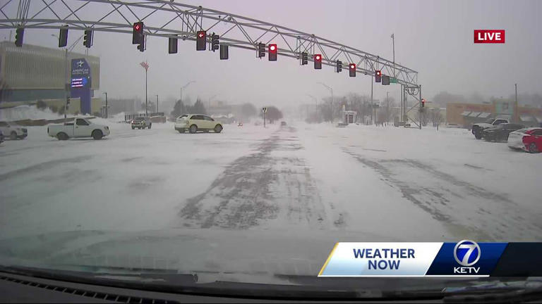 Road patrol: How are Omaha main and neighborhood streets after plows ...