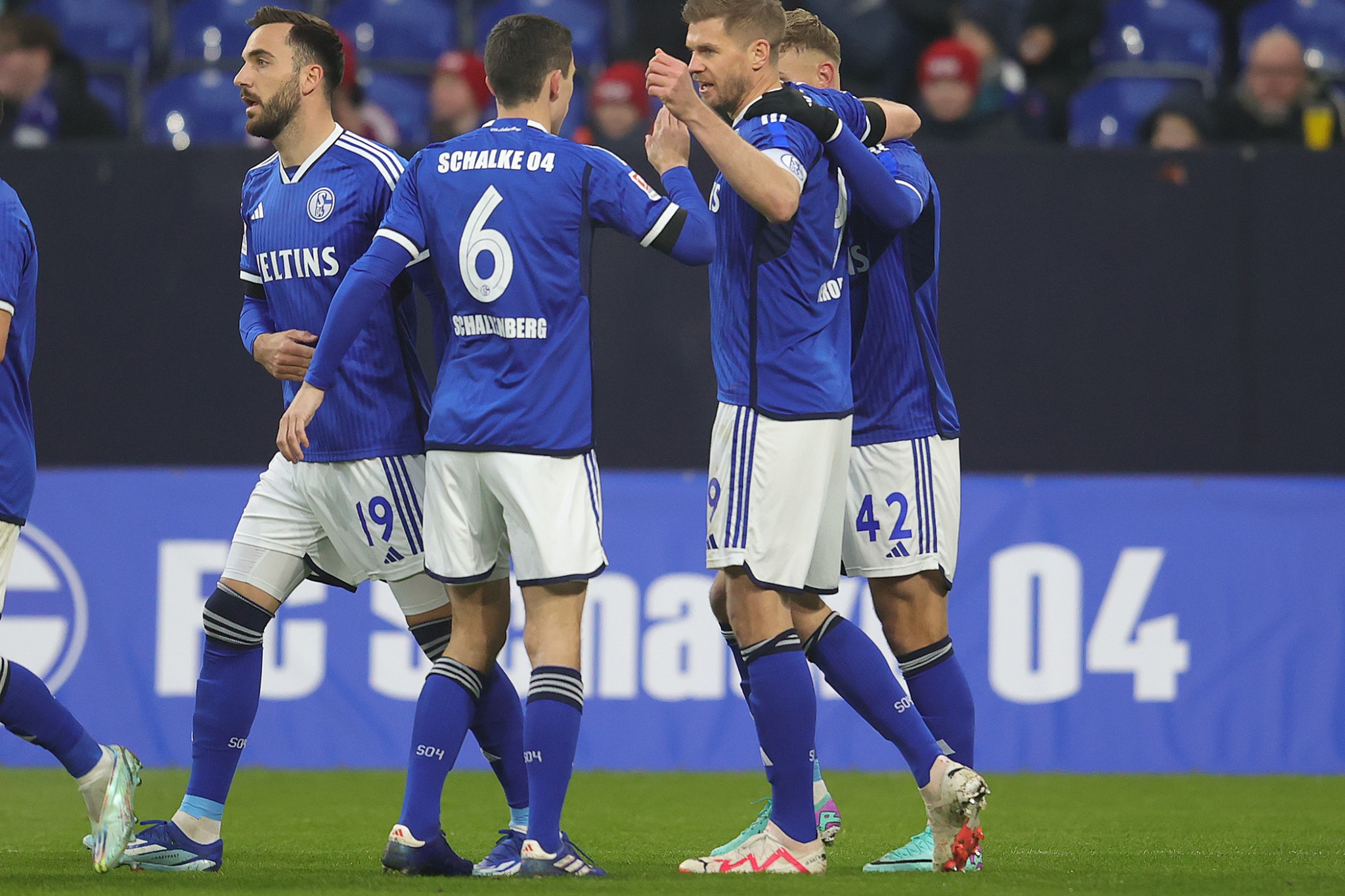 Live-Ticker: Live! Schalke Spielt Stark Auf - 3:1-Führung Gegen Eupen