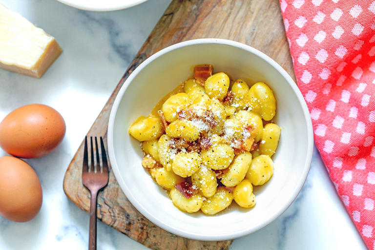 Gnocchi Carbonara