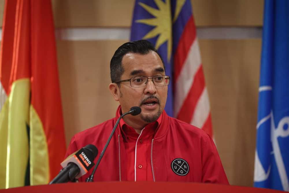 Umno Sec-gen Reminds BN MPs Of RM100mil Bond