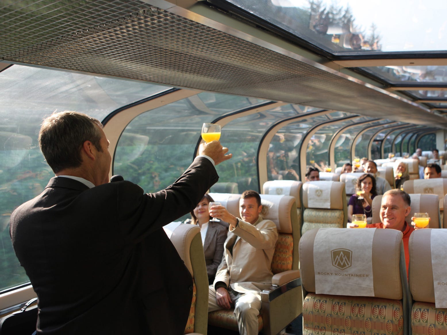 The Best Luxury Train Rides In 2024   AA1mUk4Z.img