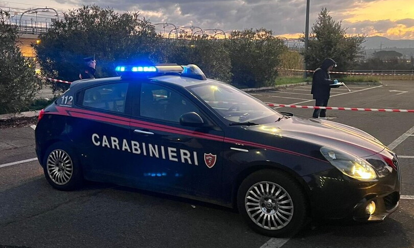 Un Ragazzino Di 14 Anni Ucciso A Colpi Di Pistola Vicino Roma