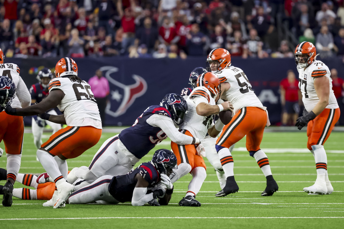 Texans Prove 'Expert' Doubters Wrong In Decisive Wild Card Win Vs. Browns