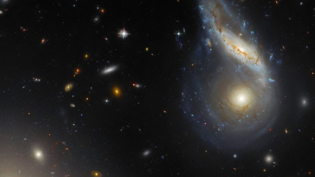 κοσμική αποκάλυψη: «τερατώδης» σύγκρουση 2 γαλαξιών κατέγραψε το hubble – εντυπωσιακές εικόνες