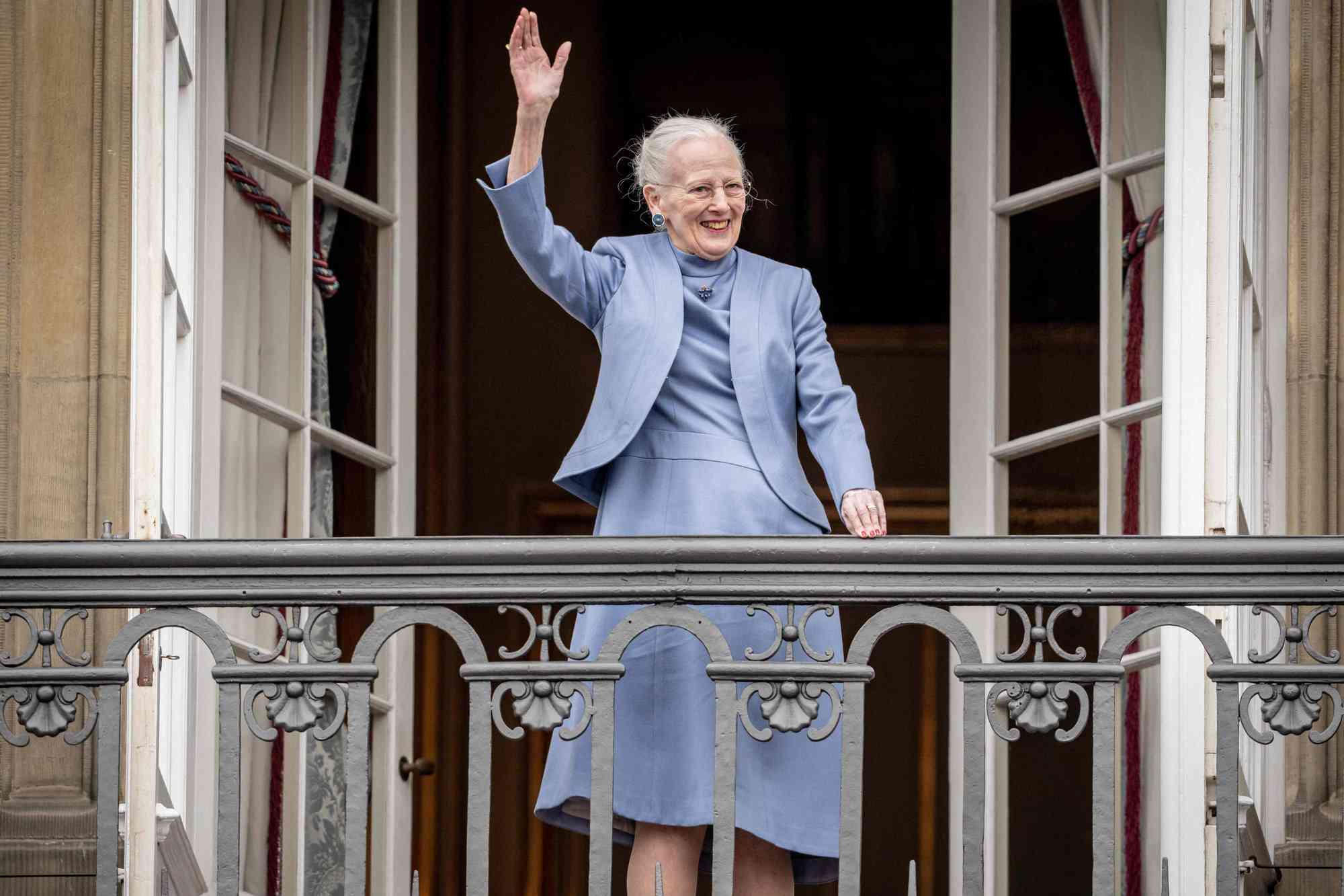 Queen Margrethe Of Denmark Officially Abdicates, Making Her Son King ...