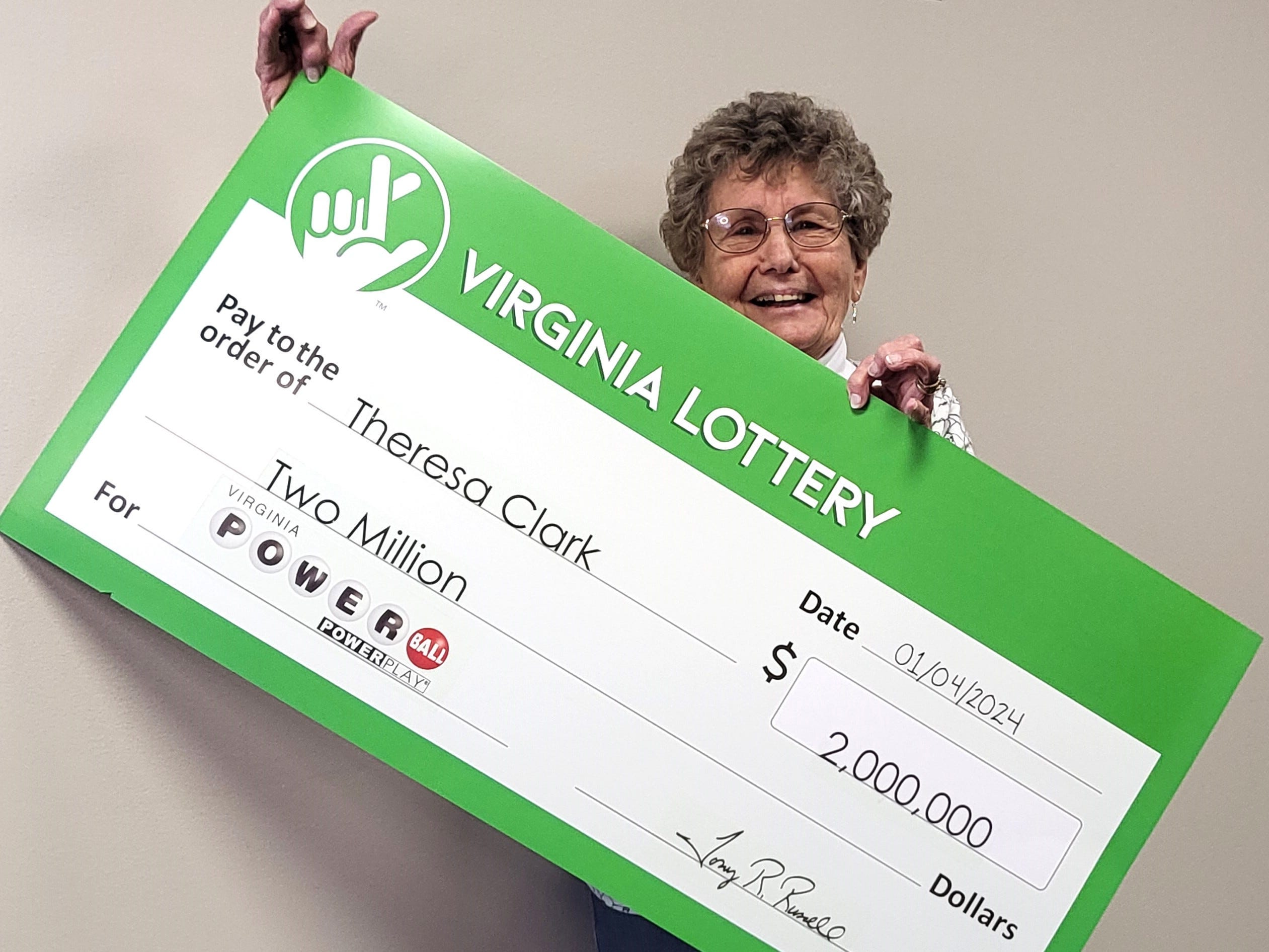 After An Elderly Woman Won $2 Million From Powerball, Her First Thought ...