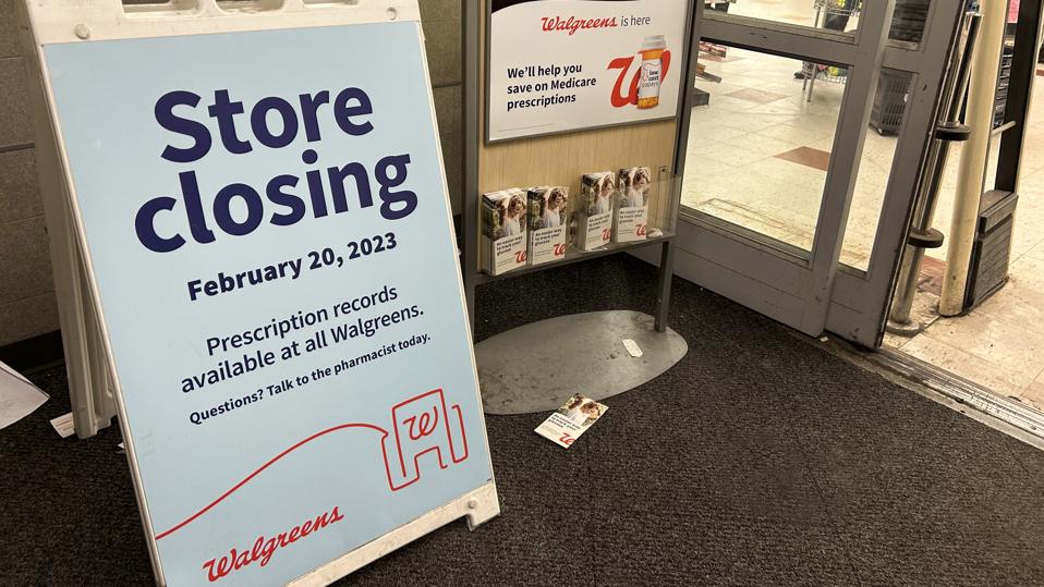 amazon, here’s why drug stores are closing in minority neighborhoods: walgreens, cvs and rite aid shutter more than 1,000