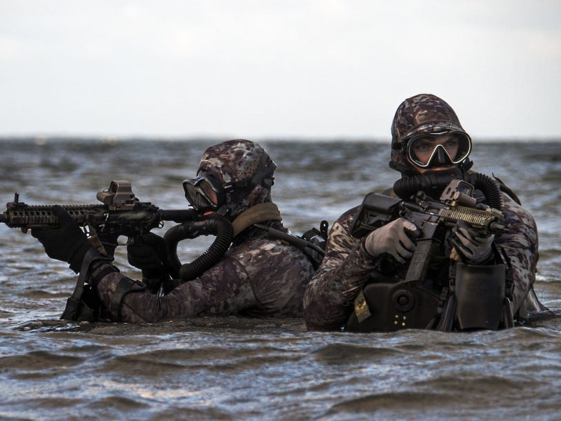 2 Navy SEALs Have Been Lost At Sea For A Week After A Night Mission ...