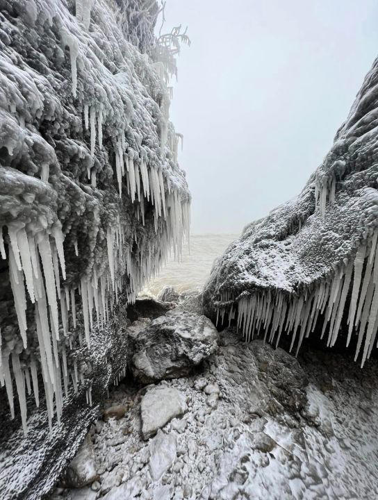 Photos show ‘rare’ phenomenon on Lake Erie