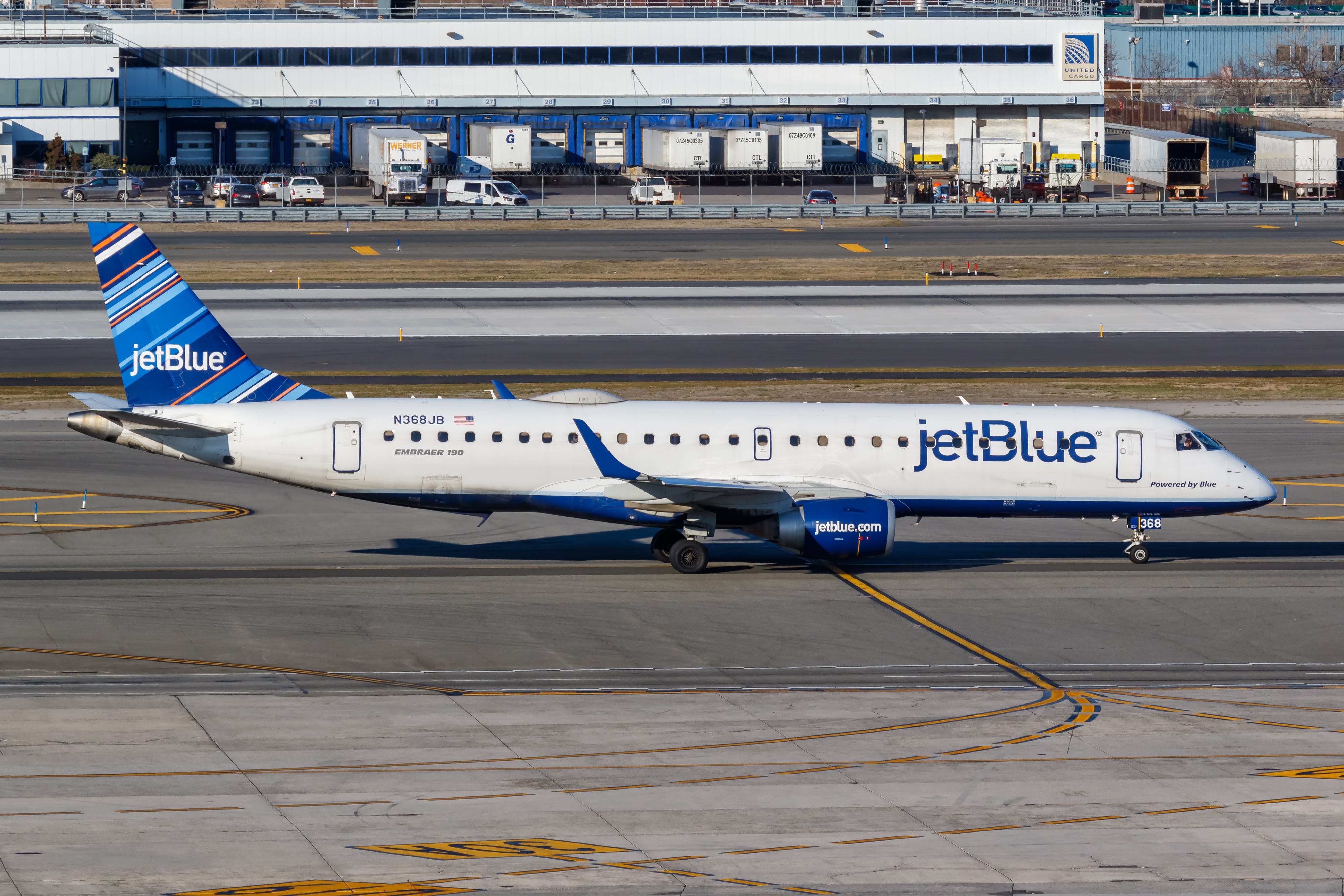 passengers deplaned, firefighters respond to jfk jetblue flight that experienced apparent flameout: sources