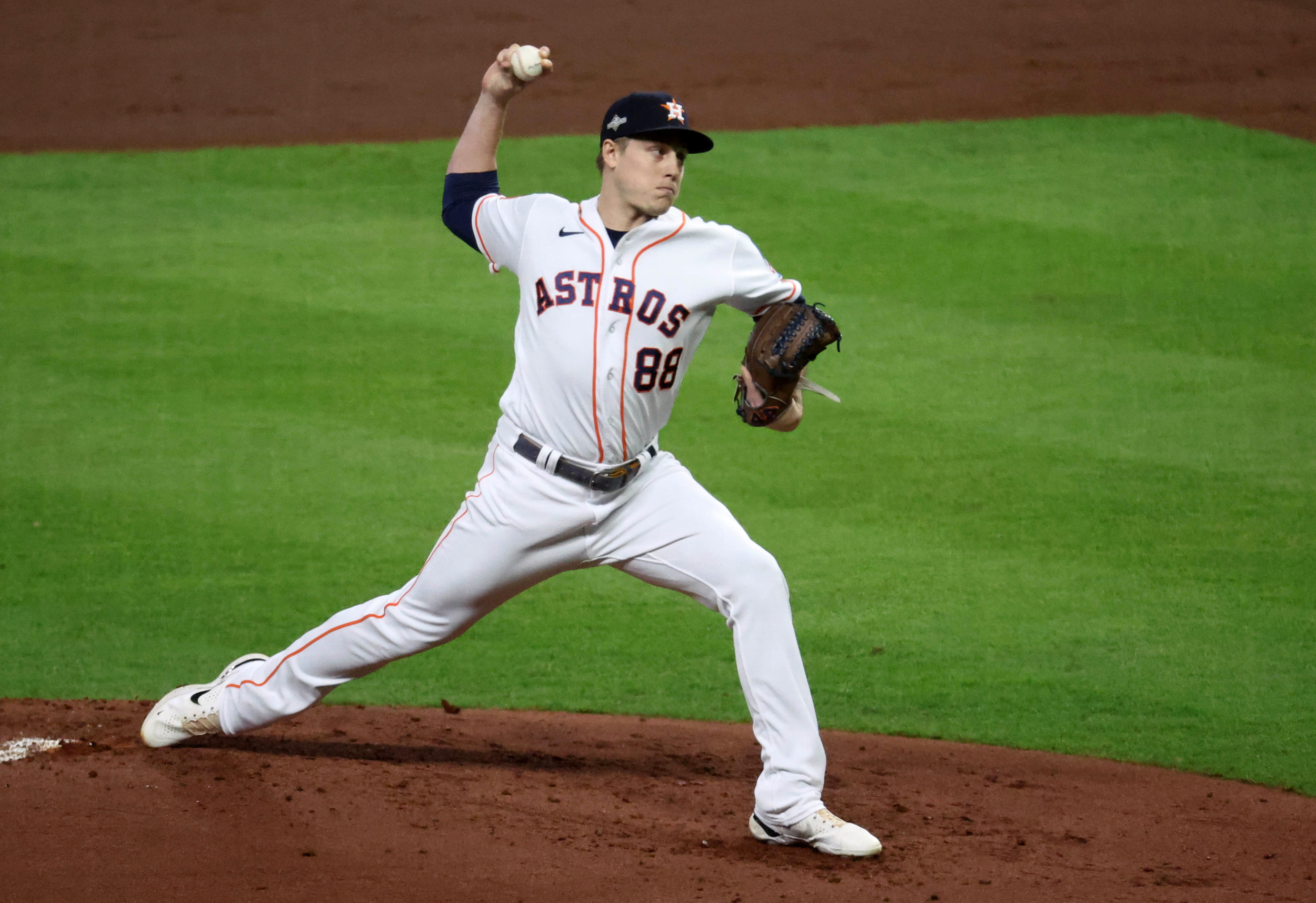 Are The Astros Trying To Reunite With This Free Agent Right-hander?