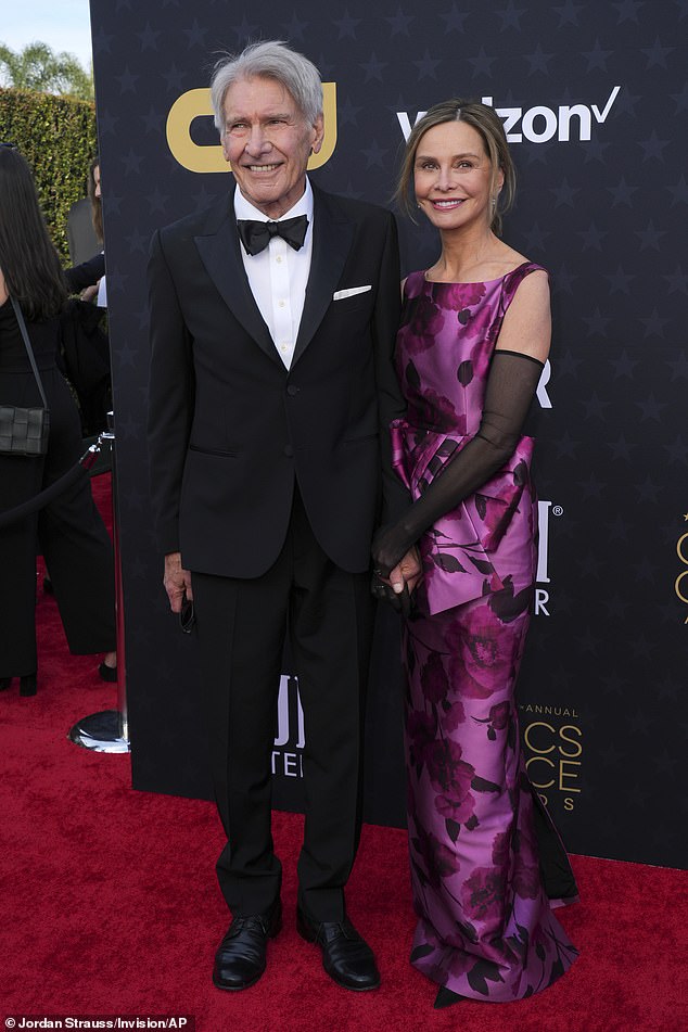 Harrison Ford And Calista Flockhart At Critics Choice Awards   AA1mYHuU.img