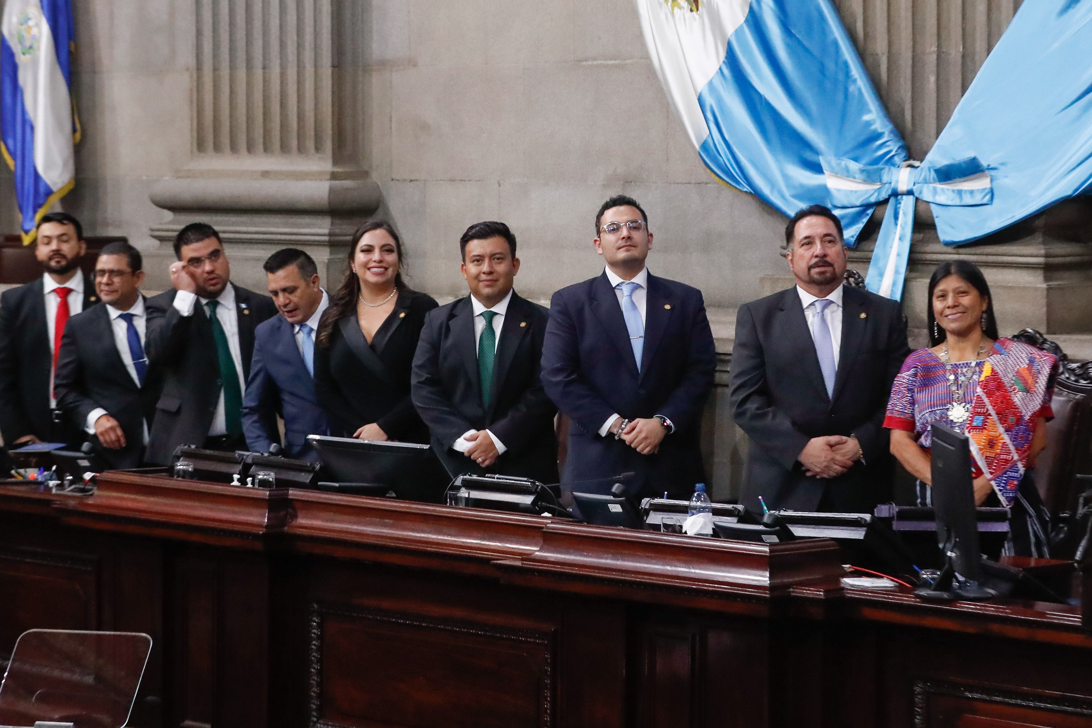 Arévalo Asume La Presidencia De Guatemala Tras El Intento Del Congreso ...