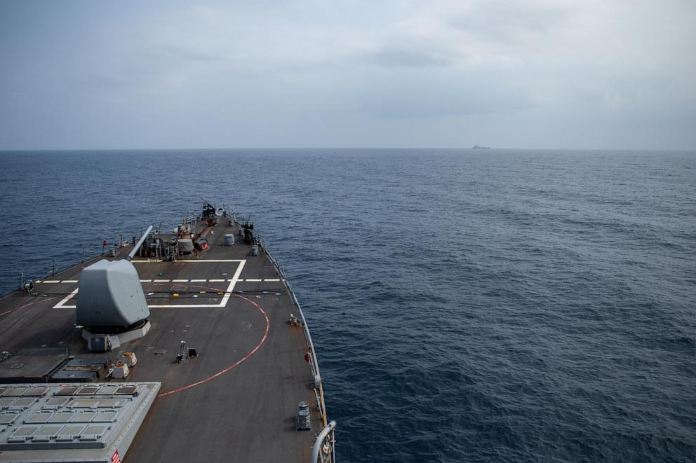 us shoots down houthi missile aimed at warship, officials say