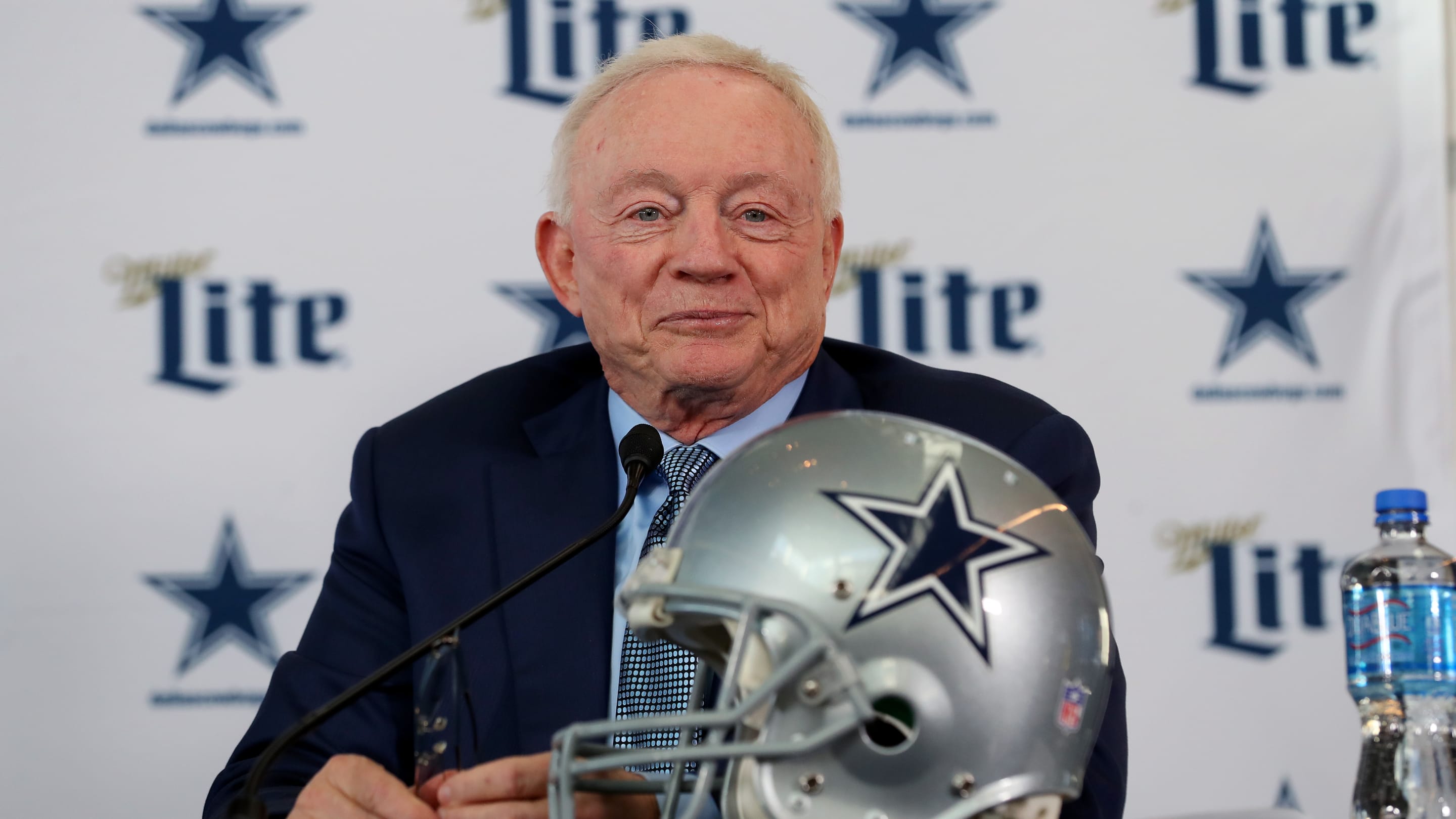 Jerry Jones Didn't Endorse Mike McCarthy After Cowboys Playoff Loss