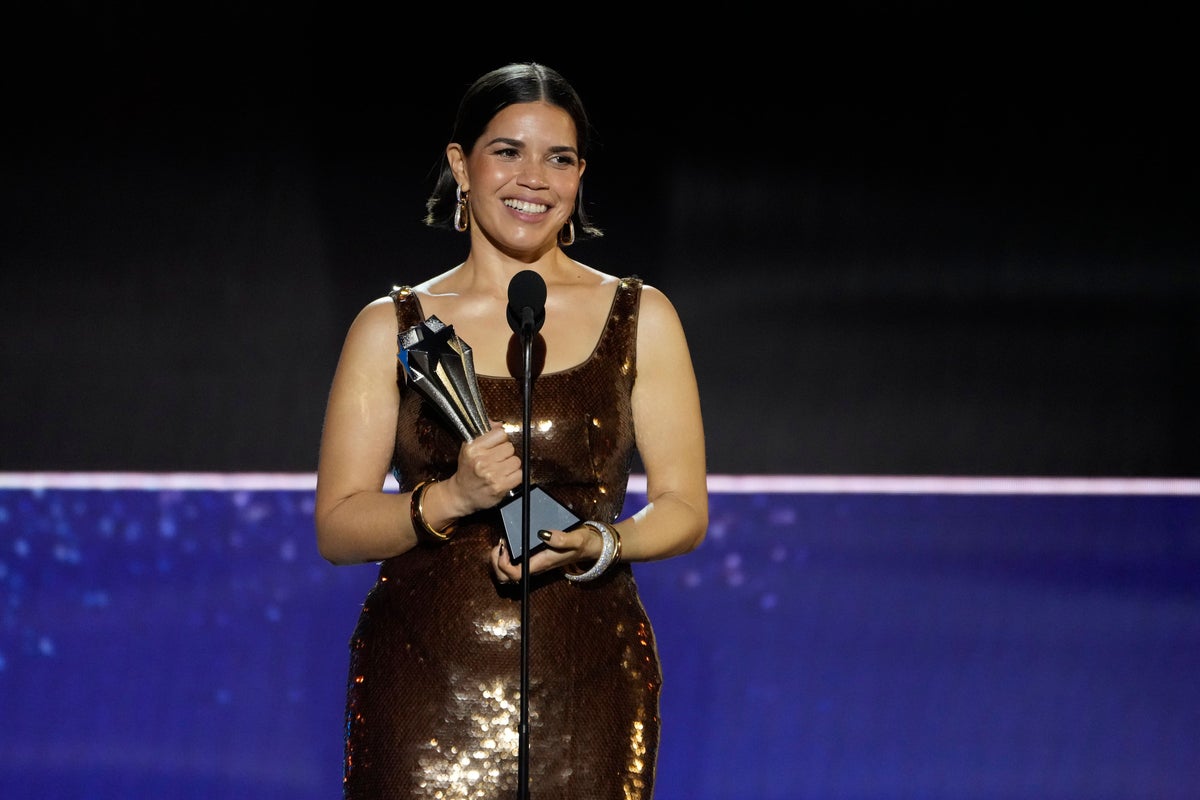 america ferrera delivers moving speech at critics choice: ‘we are all worthy’