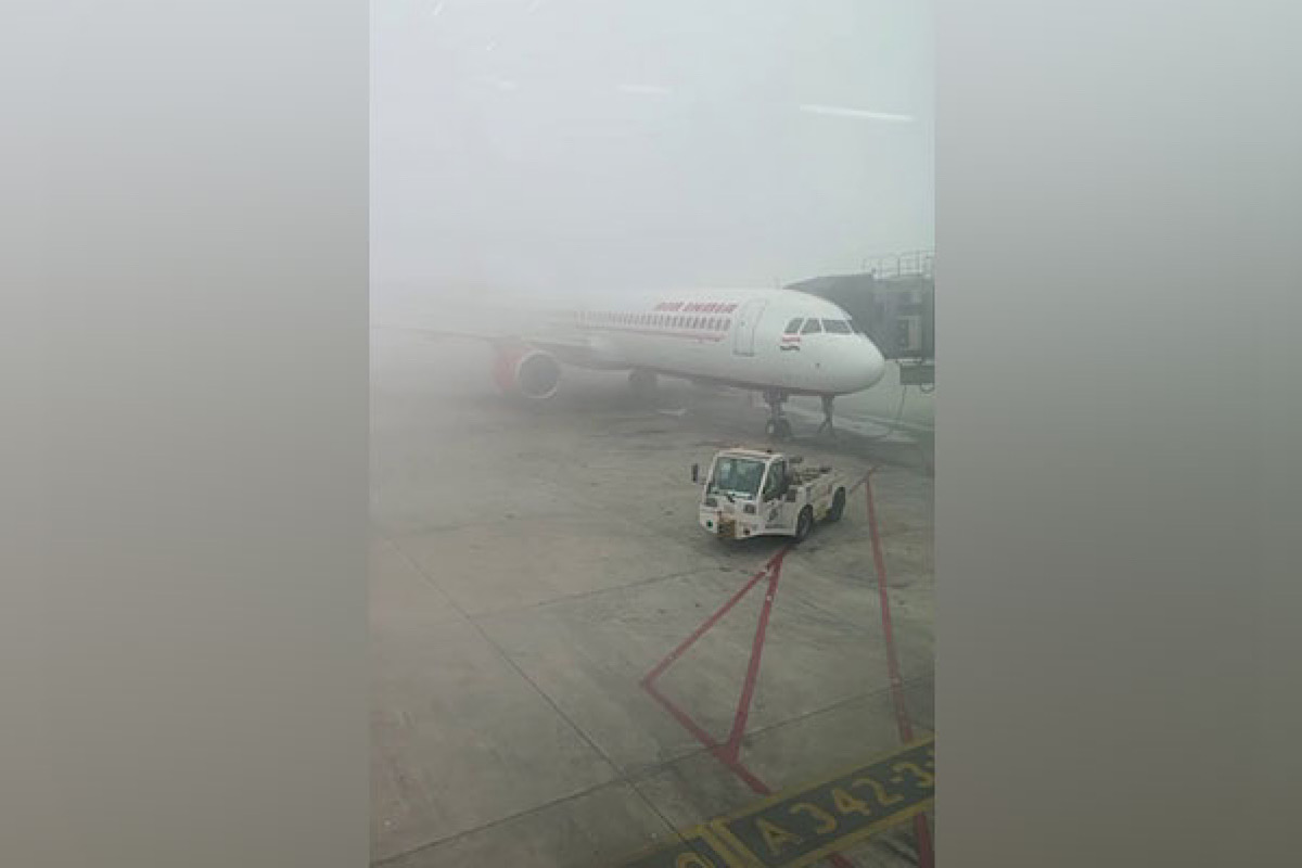 Delhi Airport Issues Advisory Amid Fog Conditions; Advises Passengers ...