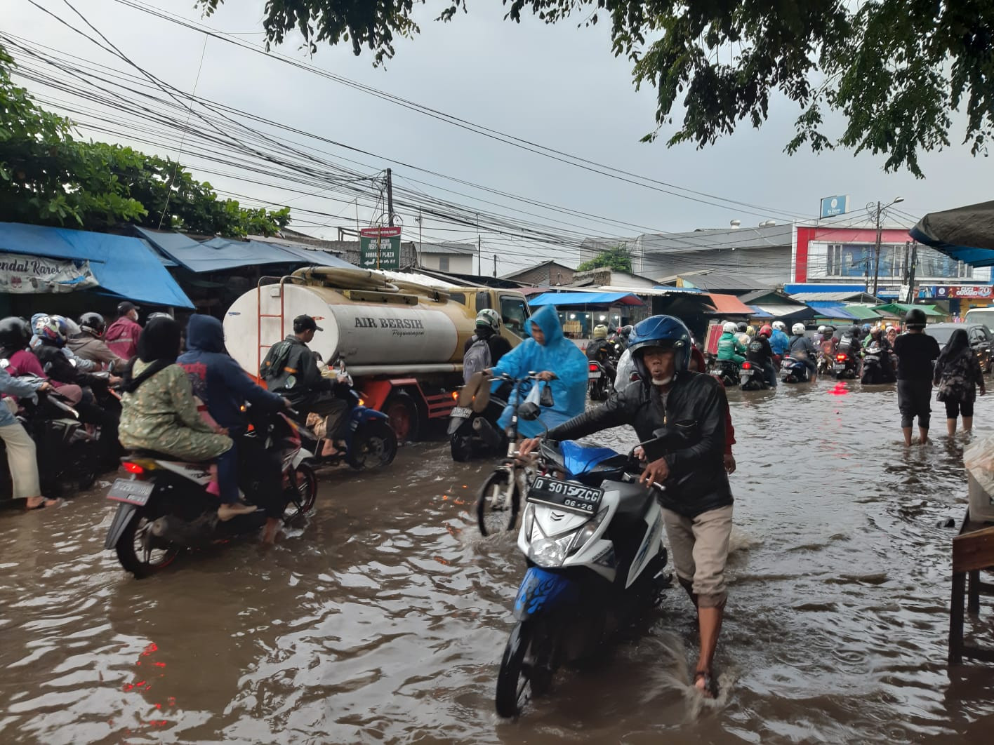 Pemerintah Tetapkan Status Tanggap Darurat Bencana Banjir Di Kabupaten ...