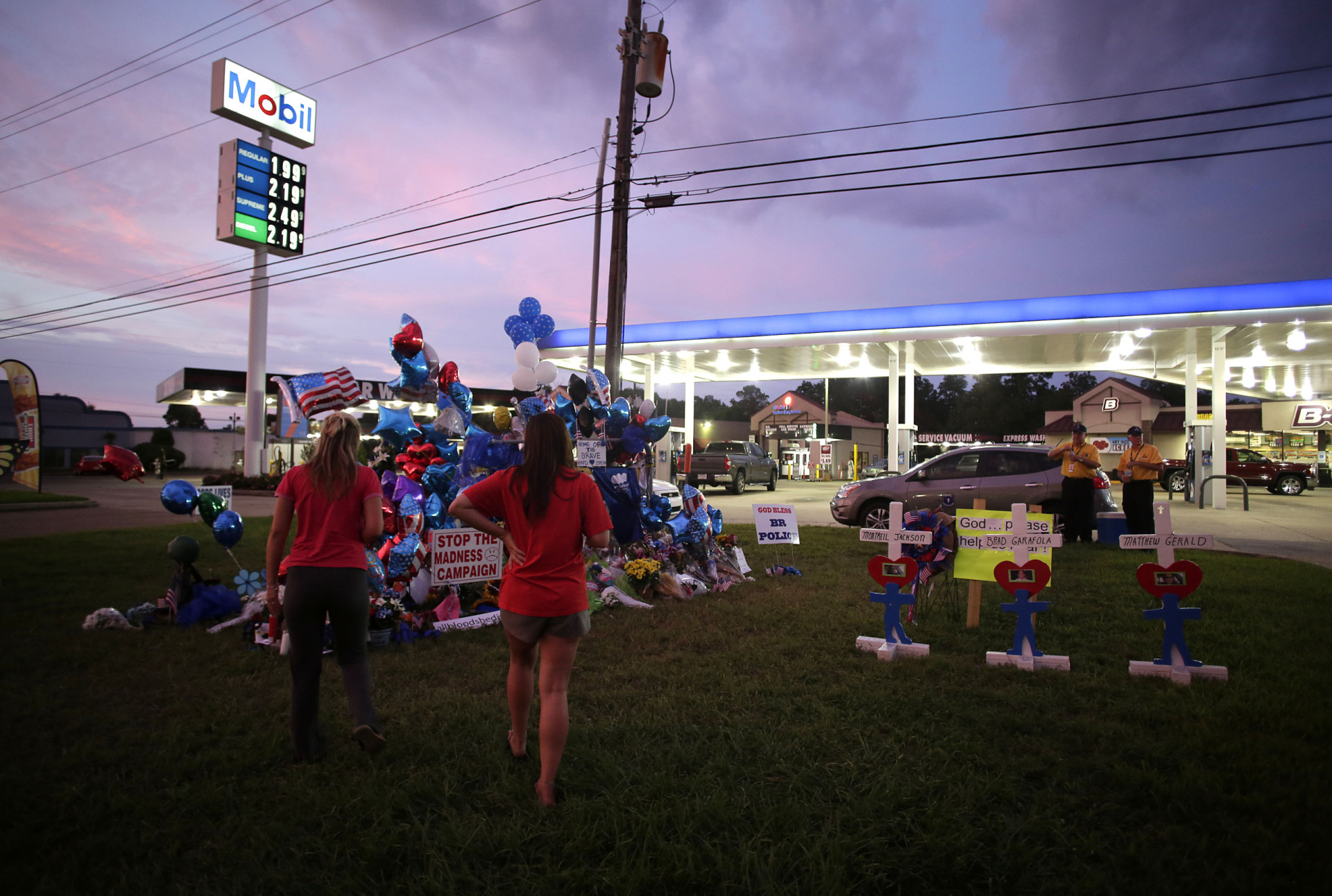 St. Norbert residents opposed to Lemay Forest development attend