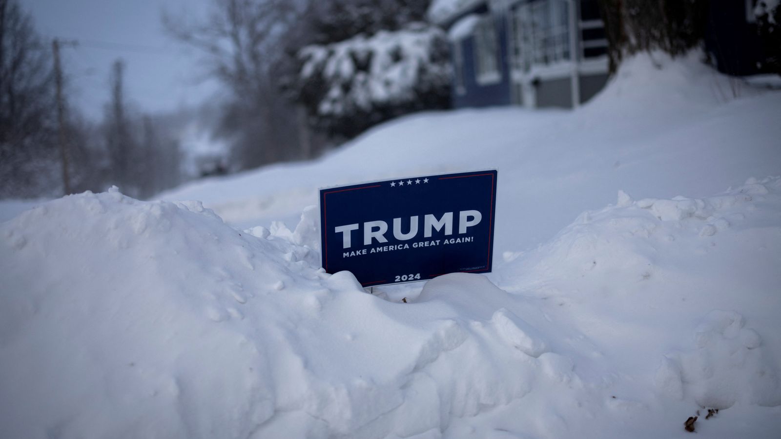 trump tells voters death would be 'worth it' - as forecasters fear us temperatures could drop to -30c