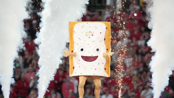 Pop-Tarts Bowl Leads Food Celebrations From 2023 Bowl Season