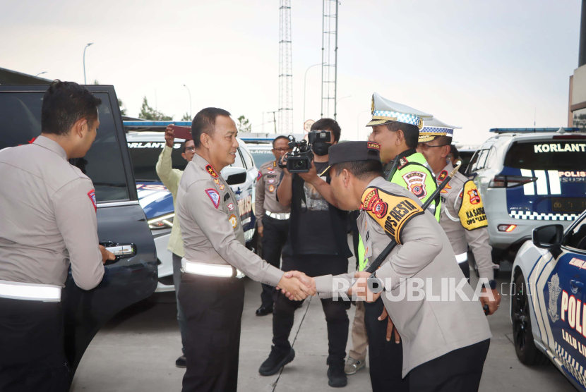 Perjalanan Libur Natal Lancar, Masyarakat Apresiasi Polri Terapkan ...