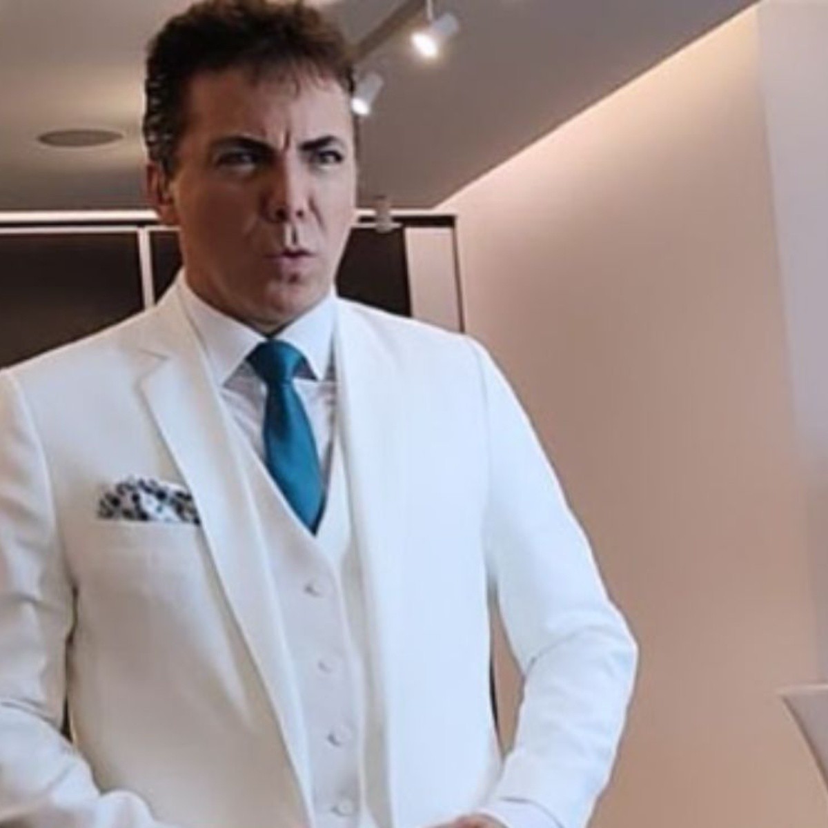 Cristian Castro, hijo de Verónica Castro, confirma romance y de quién ...