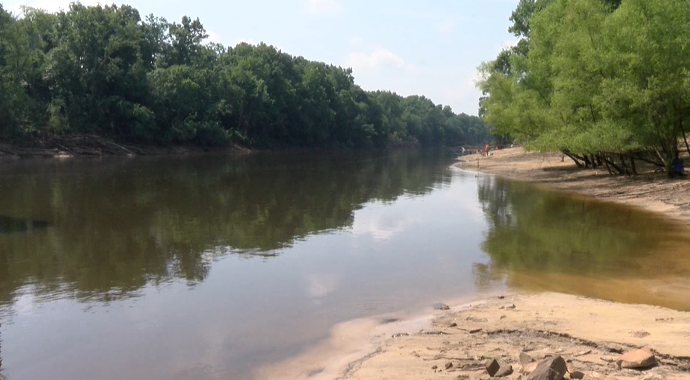 4 People Recovered, 1 Missing In North Carolina Water Rescue, Officials Say