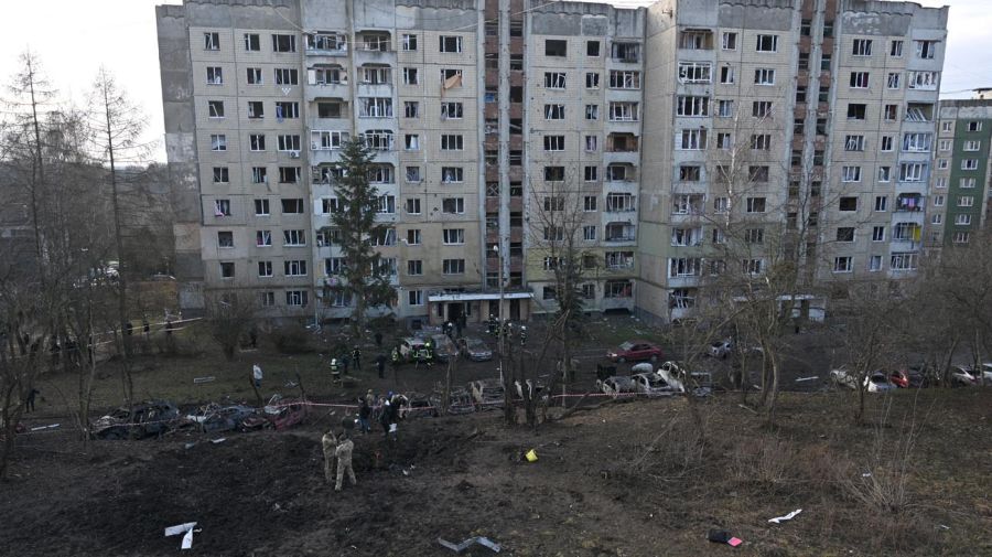 rusia bombardea las principales ciudades de ucrania y se incrementan los muertos