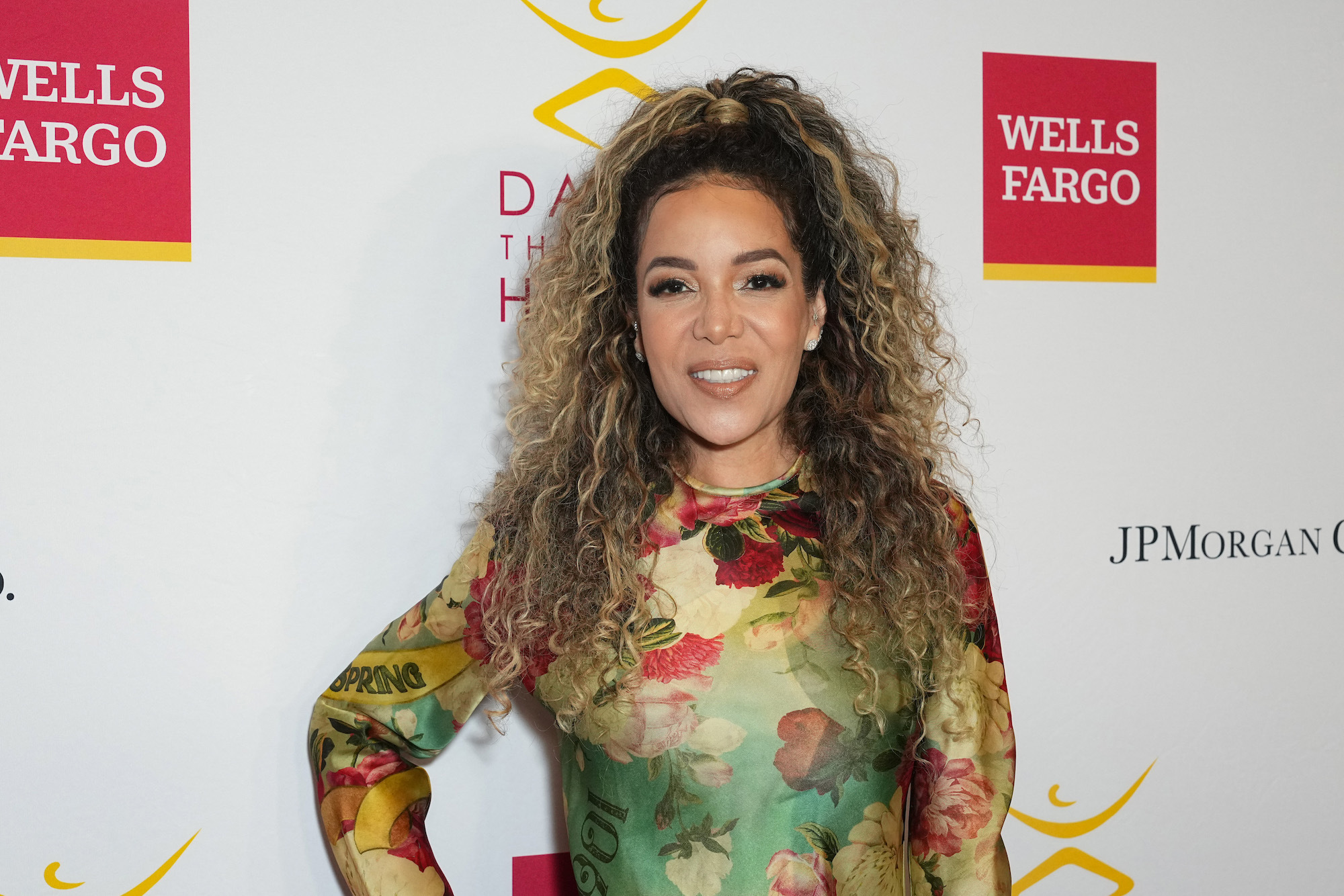 ‘The View’ Host Sunny Hostin Shares Before and After Plastic Surgery Photo