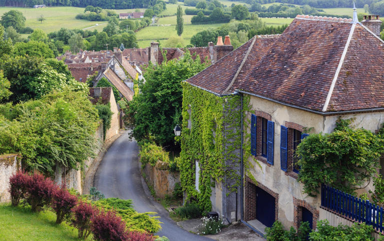 Swap the bustle of the Olympics in Paris for a trip to a quaint village in Burgundy - Alamy