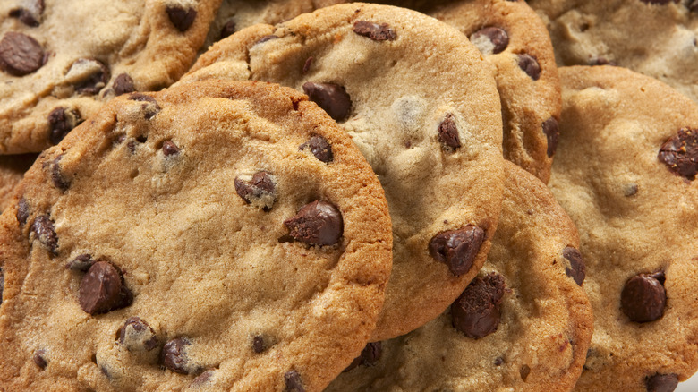 costco's new food court cookie is absolutely huge