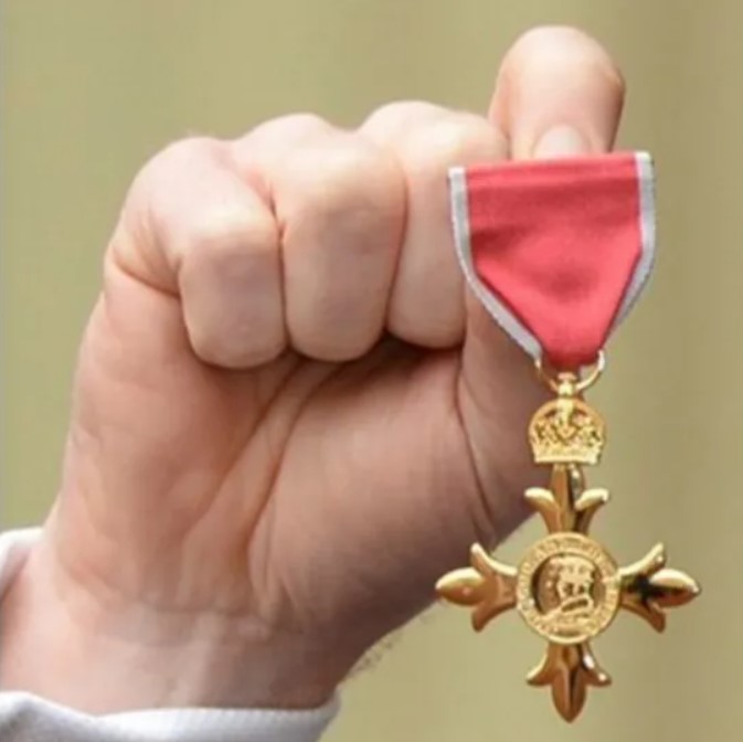 What Is An OBE CBE MBE BEM And What Does Each New Year Honour Mean   AA1mdrZ1.img