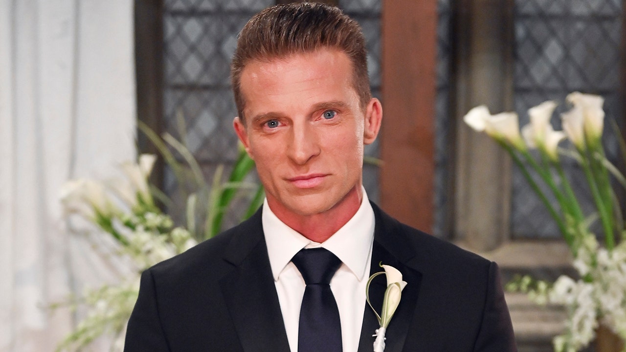 Steve Burton Returns To 'General Hospital' After Real-life Soap Opera ...