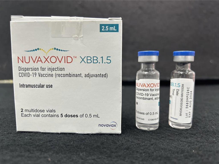 首批Novavax XBB疫苗已於今（30）上午抵台。（疾管署提供）