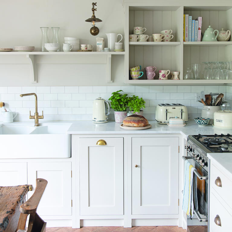 The best cabinetry colours for small kitchens – as recommended by ...