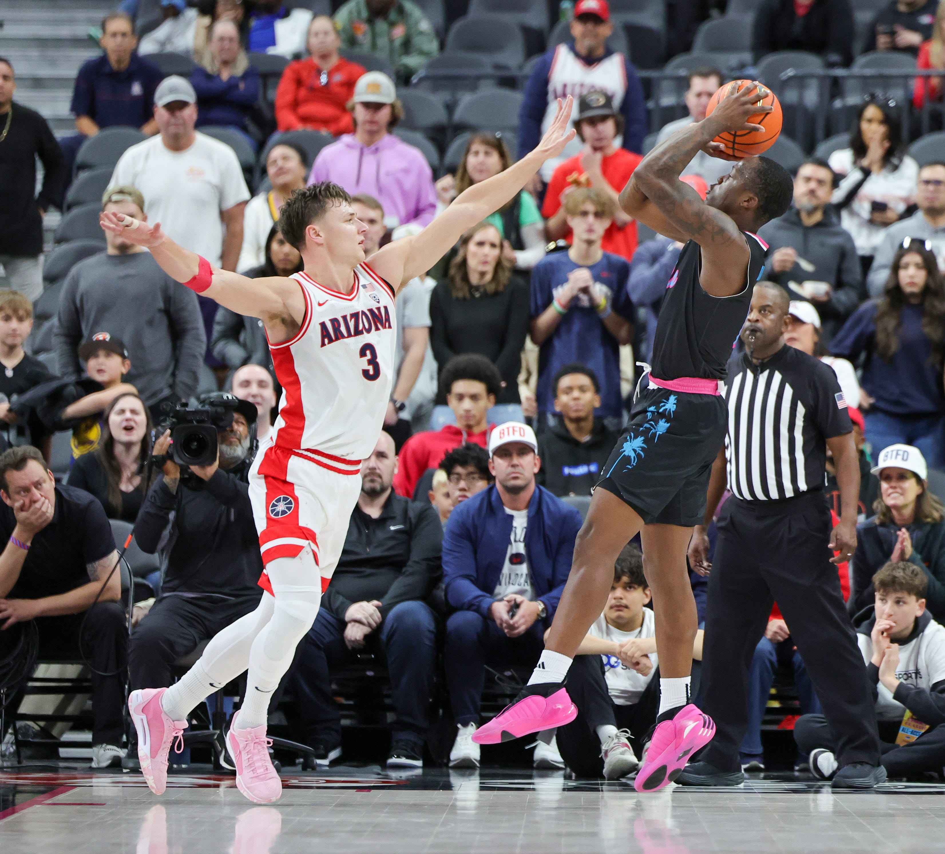 Stanford Shocks No. 4 Arizona Men's Basketball In 100-82 Win