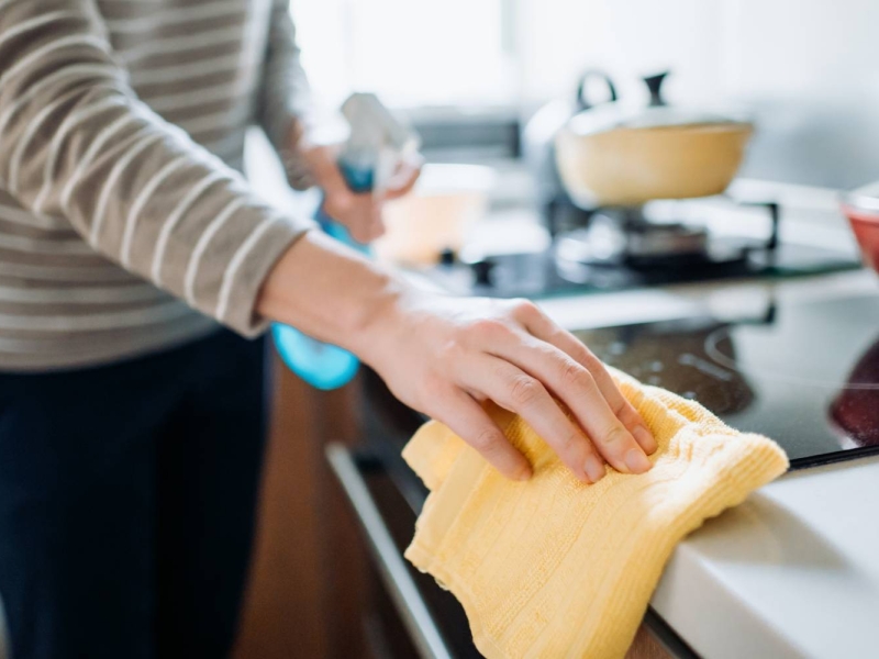 küche putzen: diese 5 tricks von oma haben sich bewährt