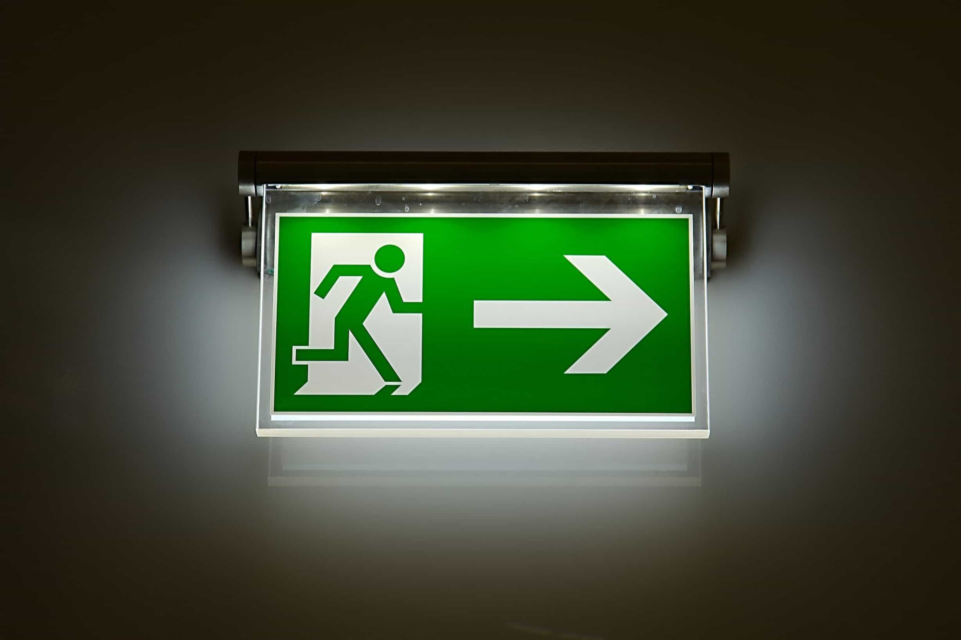 Women and cancer: 20 signs you should never ignore